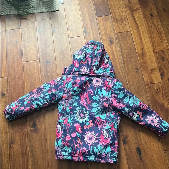 Girls size 8 floral ski Coat/Jacket - Picture 8 of 8